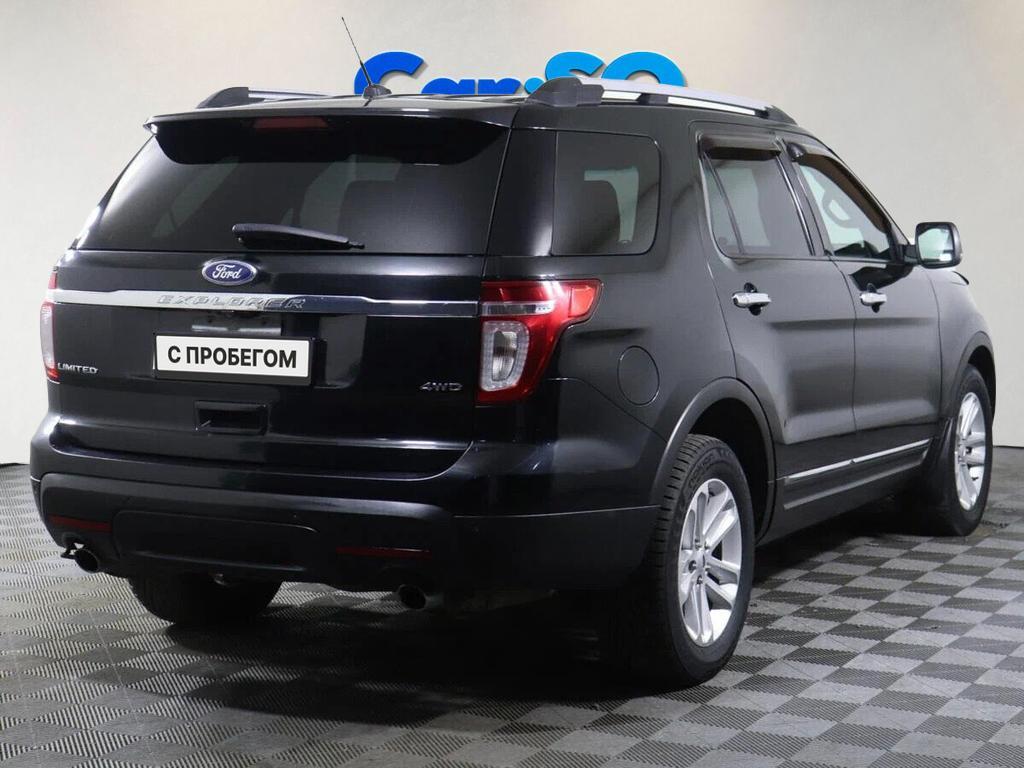 Ford Explorer, V