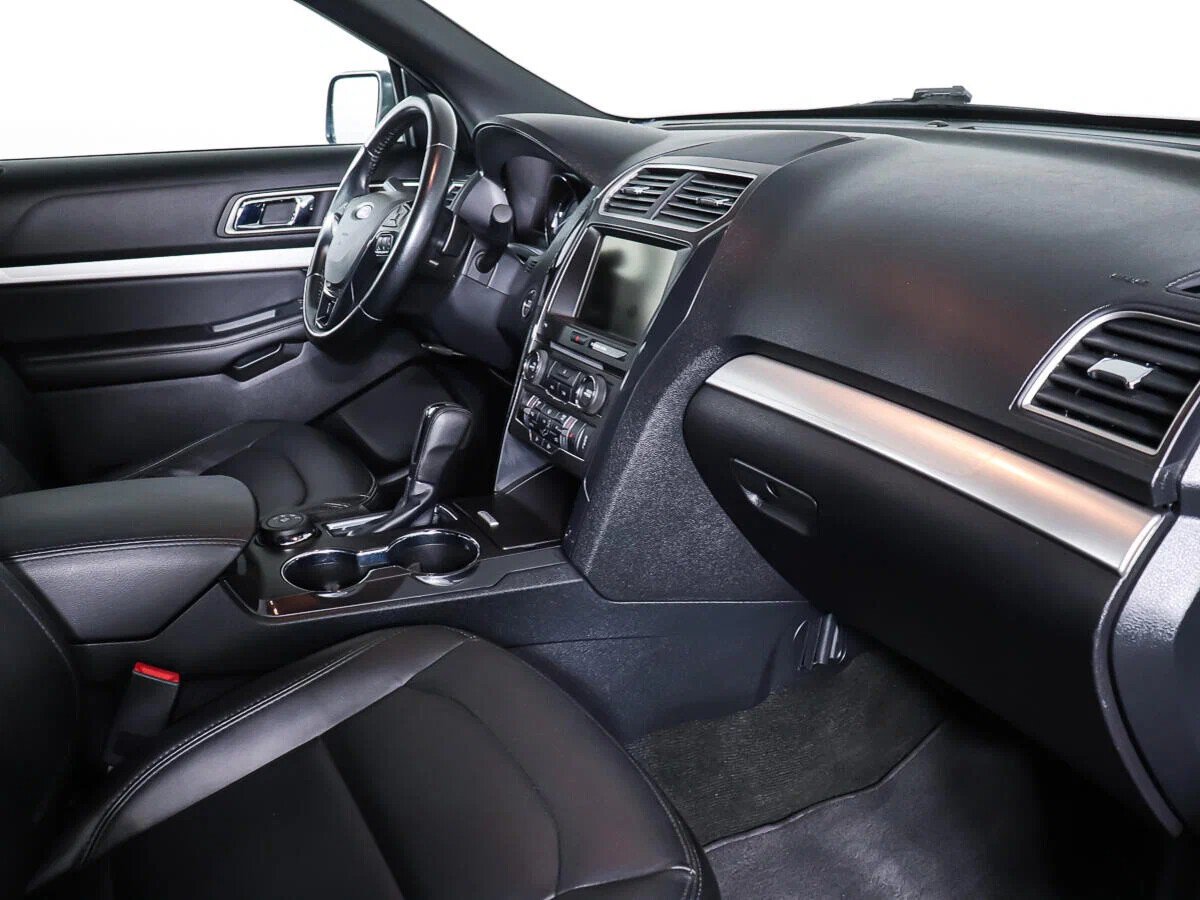 Ford Explorer, V Рестайлинг