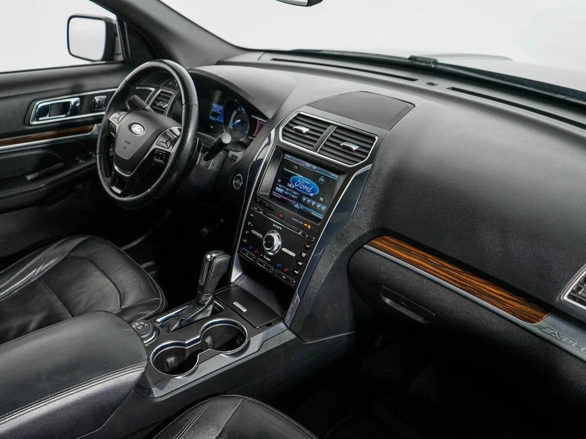 Ford Explorer, V Рестайлинг