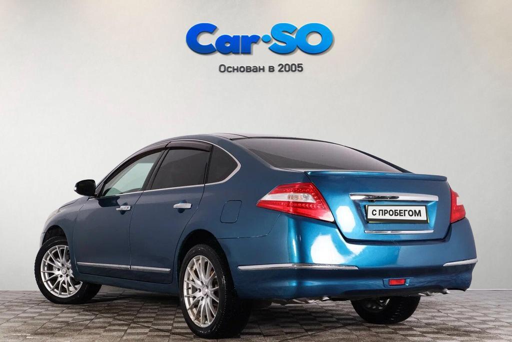 Nissan Teana, II