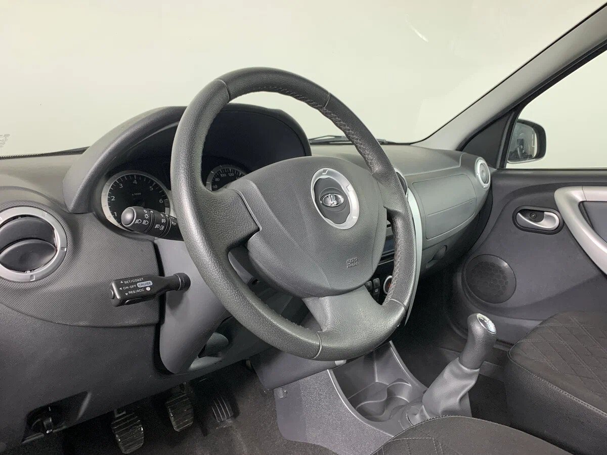 Lada Largus, I