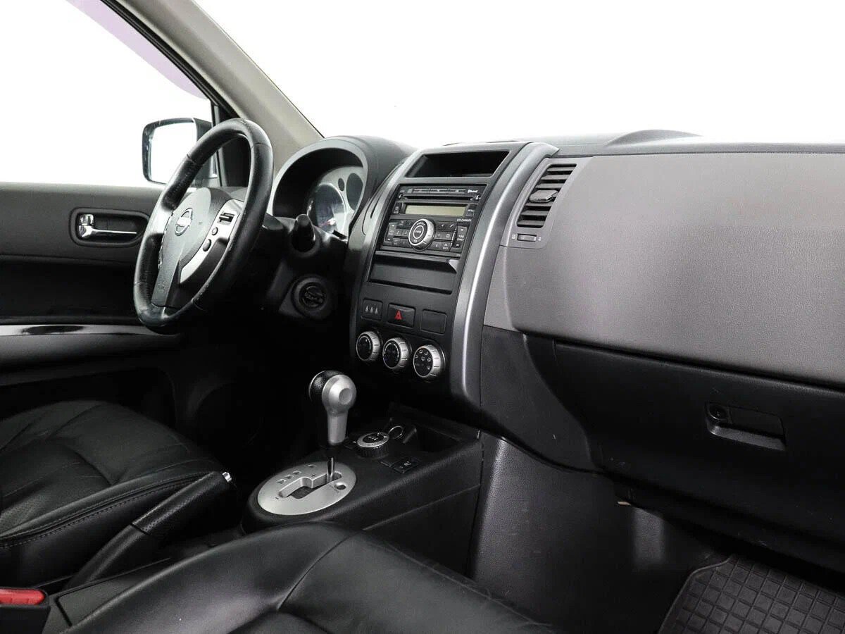 Nissan X-Trail, II
