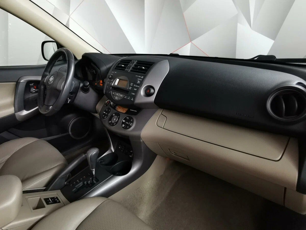 Toyota RAV4, III (XA30)