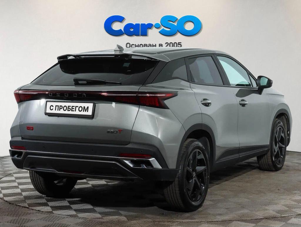 Omoda C5, I
