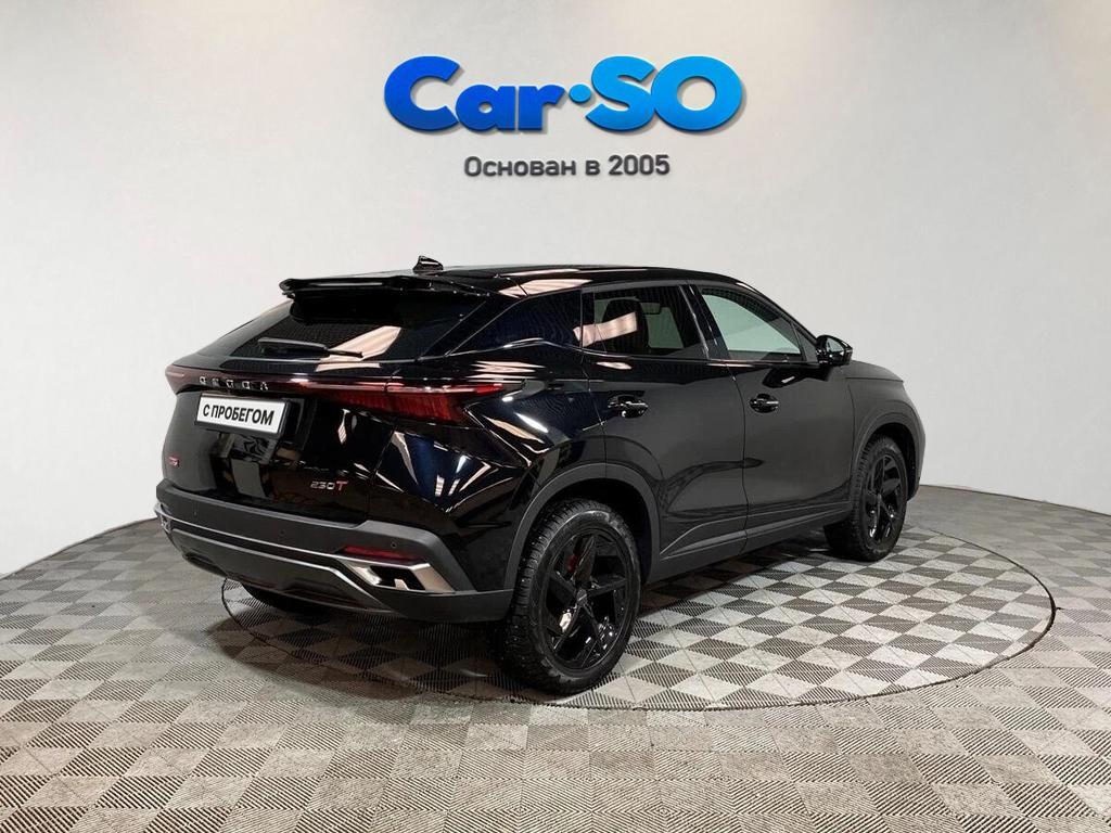 Omoda C5, I