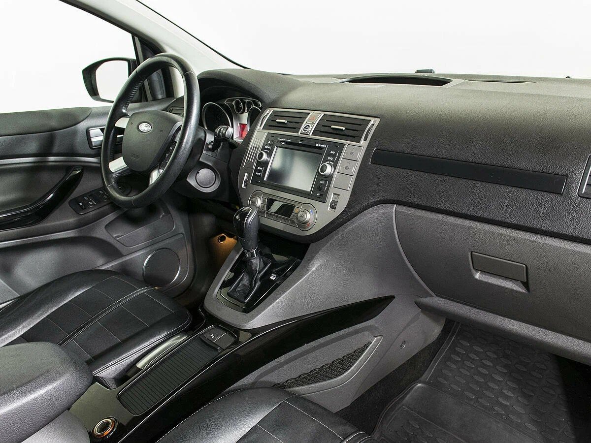 Ford Kuga, I