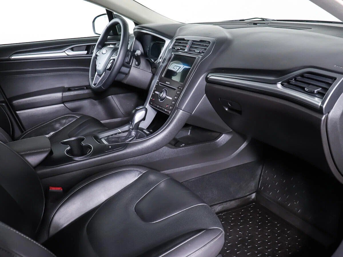 Ford Mondeo, V