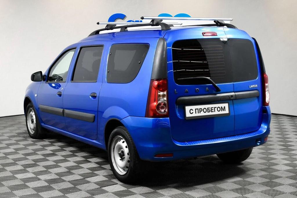 Lada Largus, I