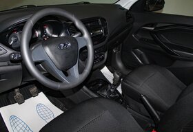 Lada Vesta, I