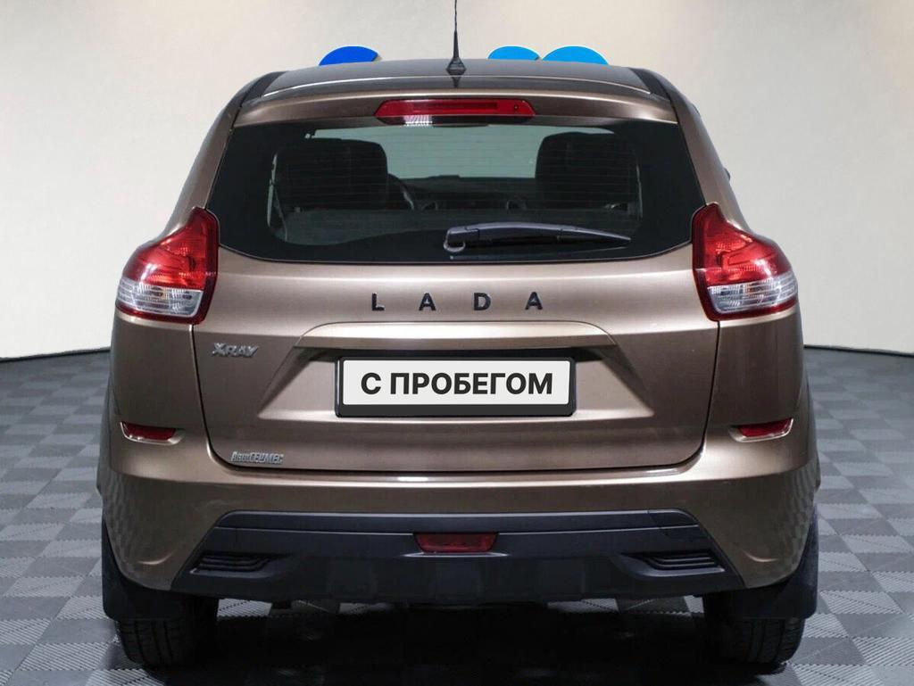 Lada XRAY, I