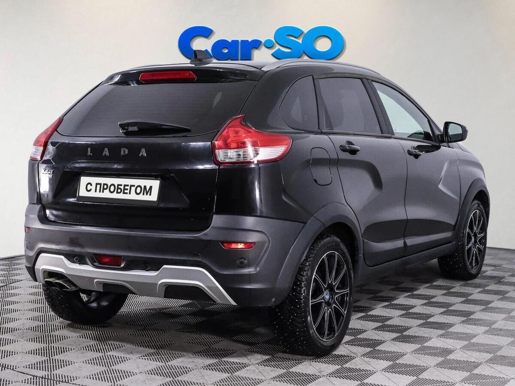 Lada XRAY, I