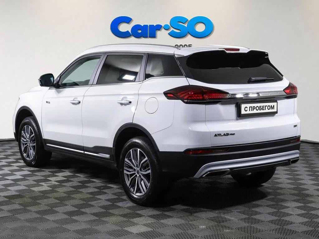 Geely Atlas Pro