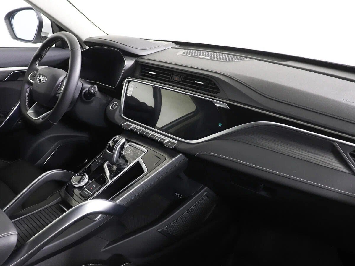 Geely Atlas Pro