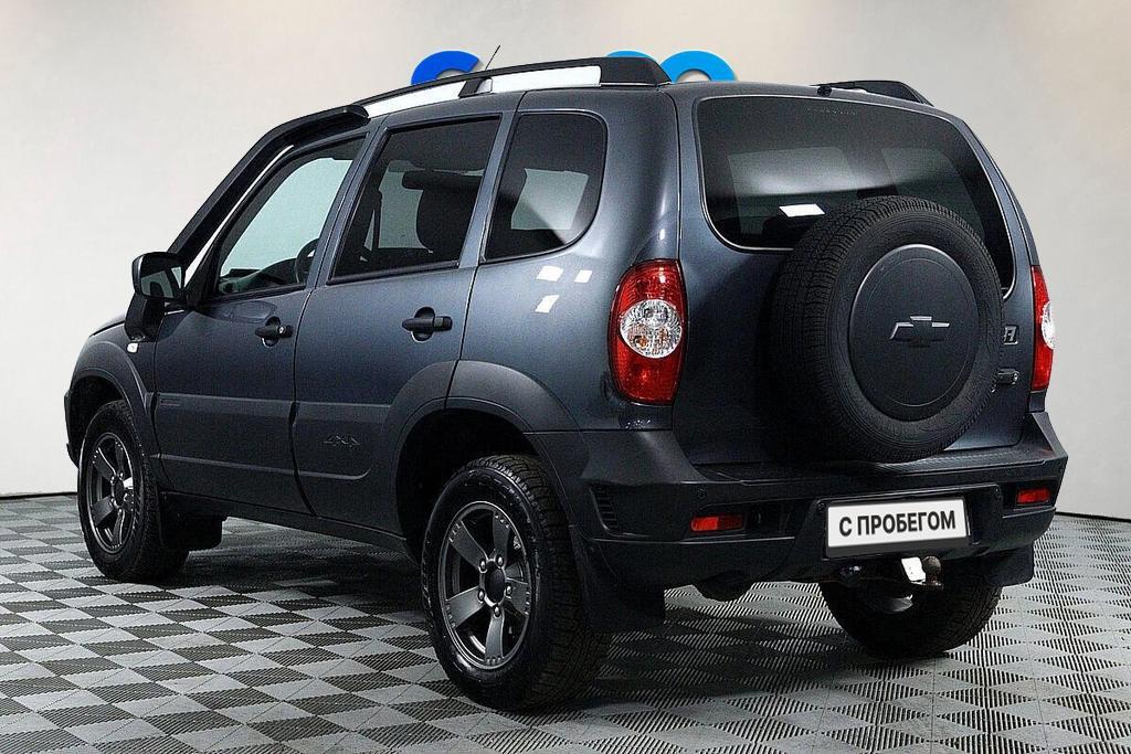 Lada Niva, I