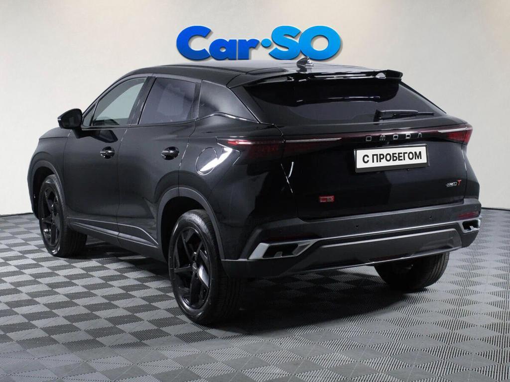 Omoda C5, I