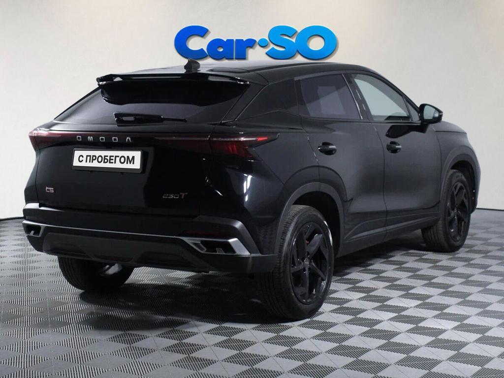 Omoda C5, I