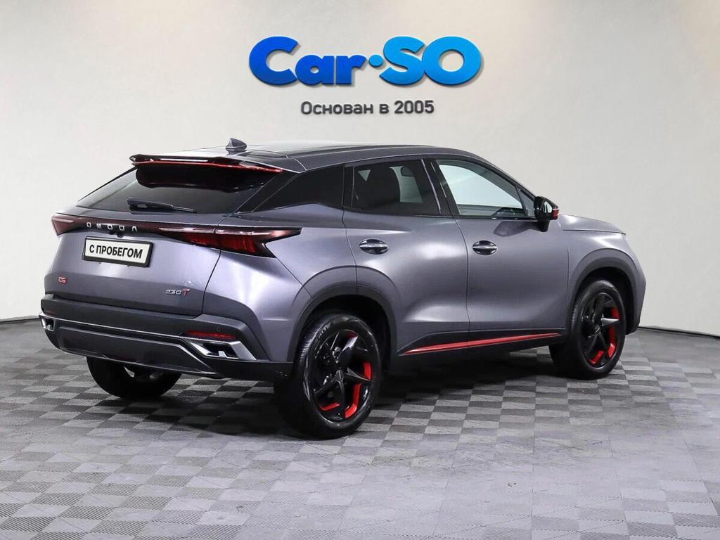 Omoda C5, I