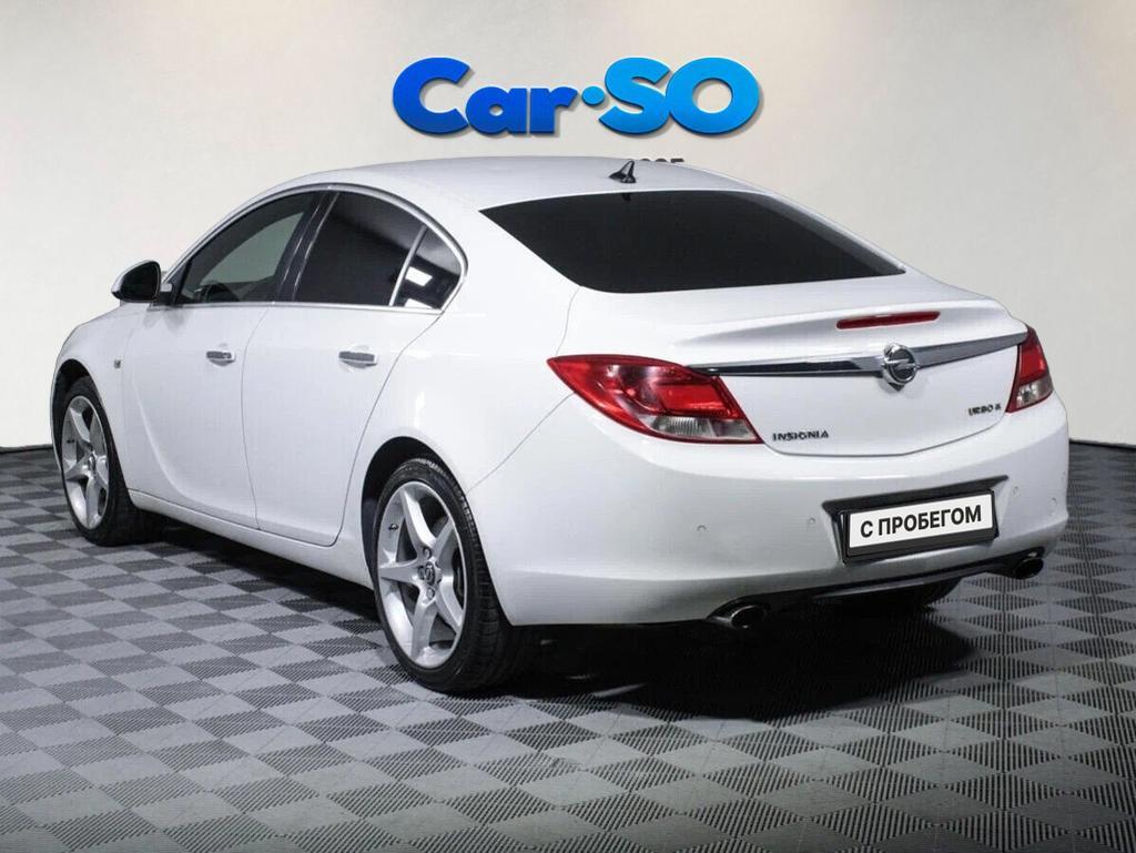 Opel Insignia, I