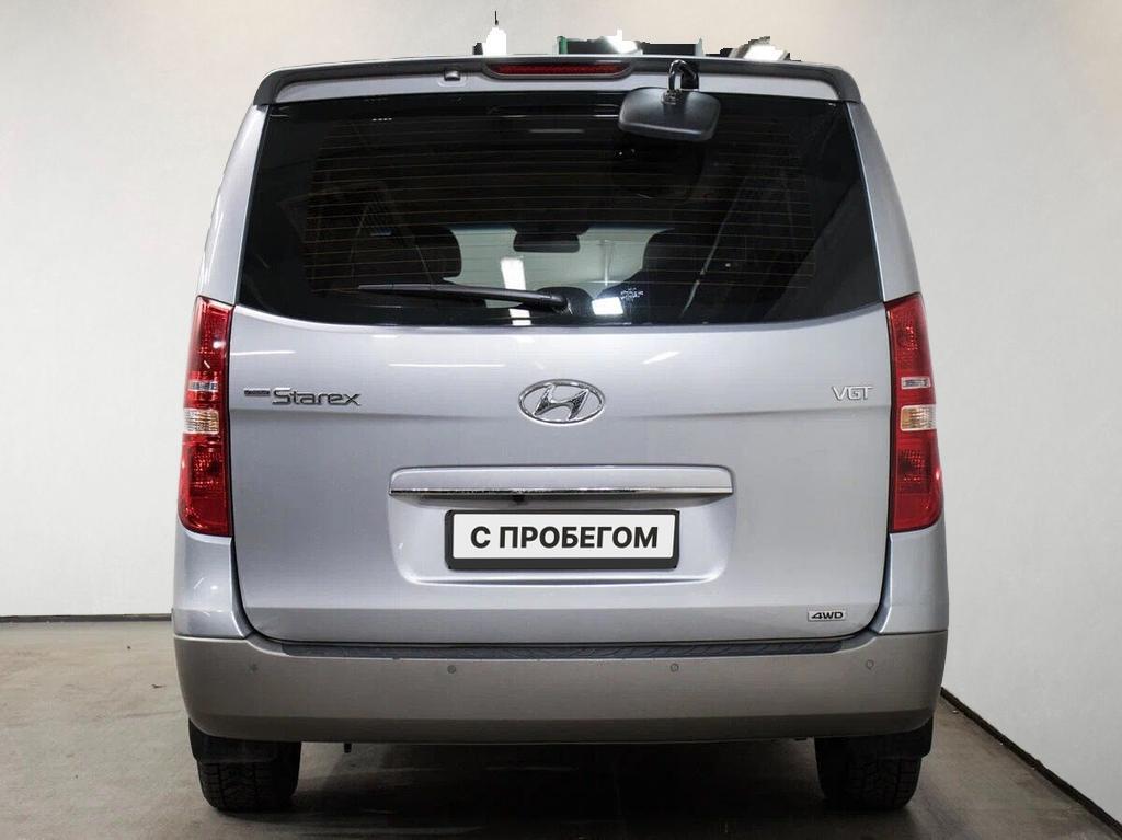 Hyundai Grand Starex, I