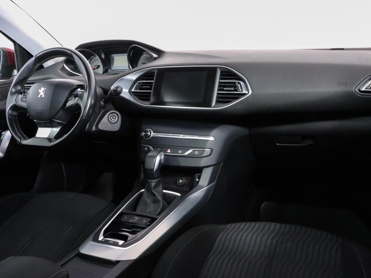 Peugeot 308, II
