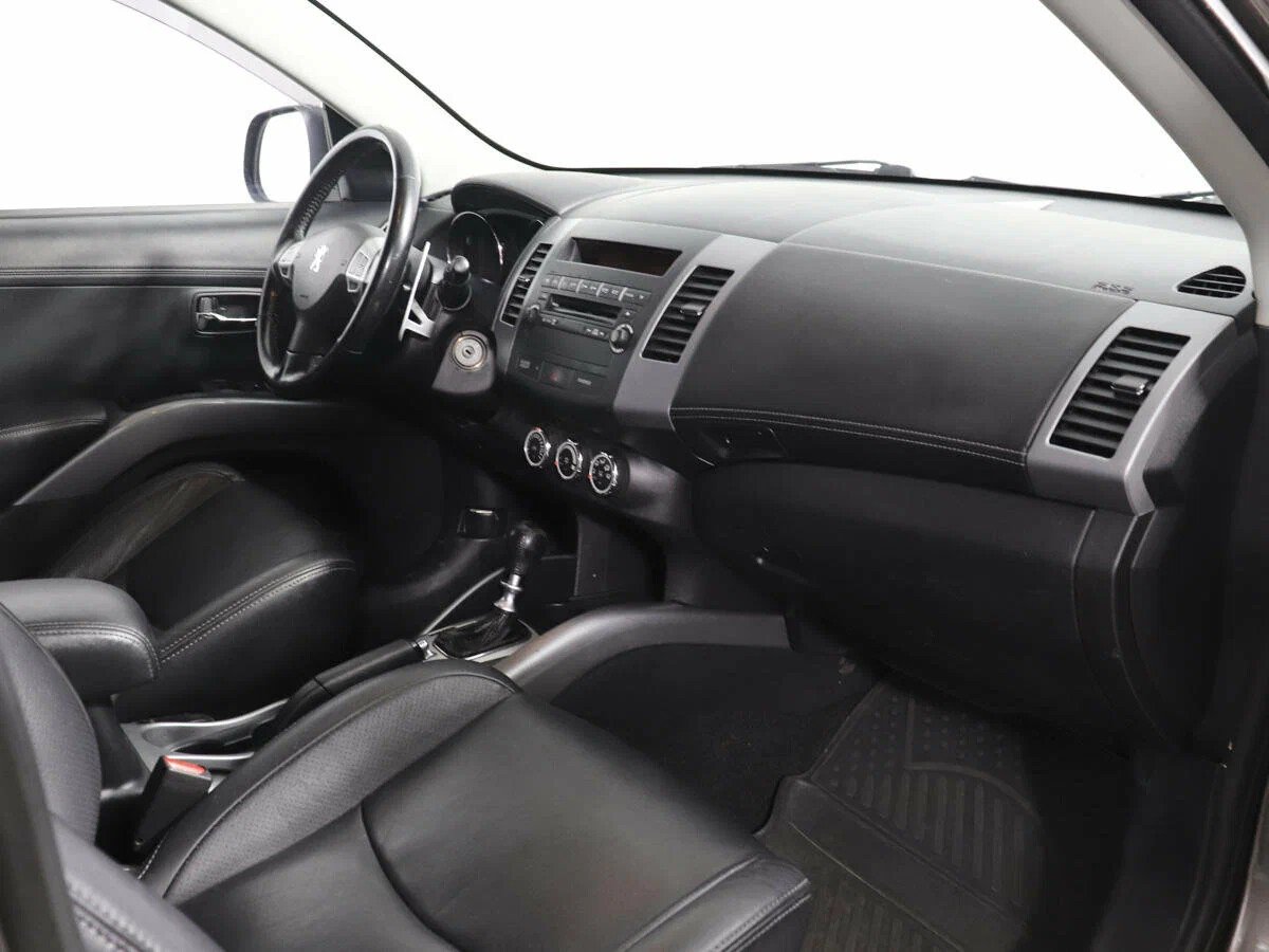 Peugeot 4007