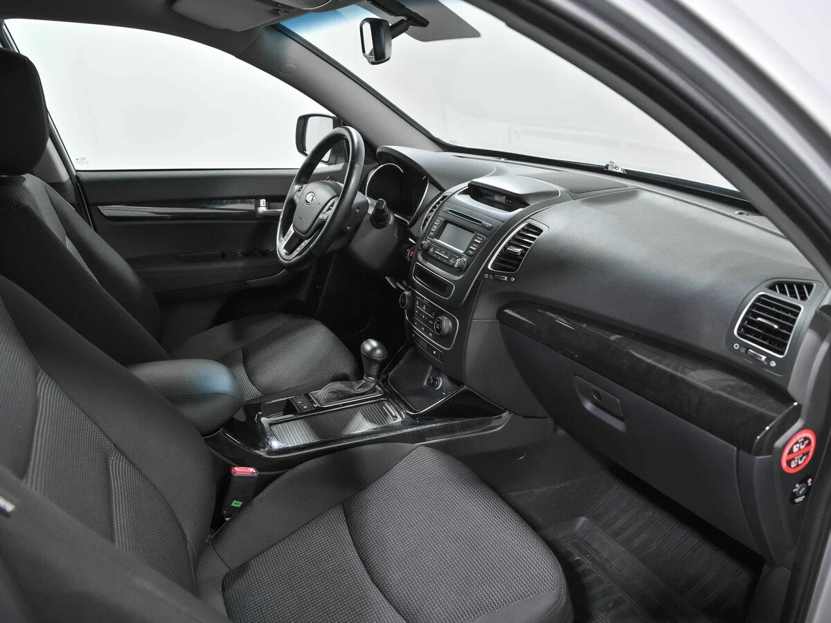 KIA Sorento, II Рестайлинг