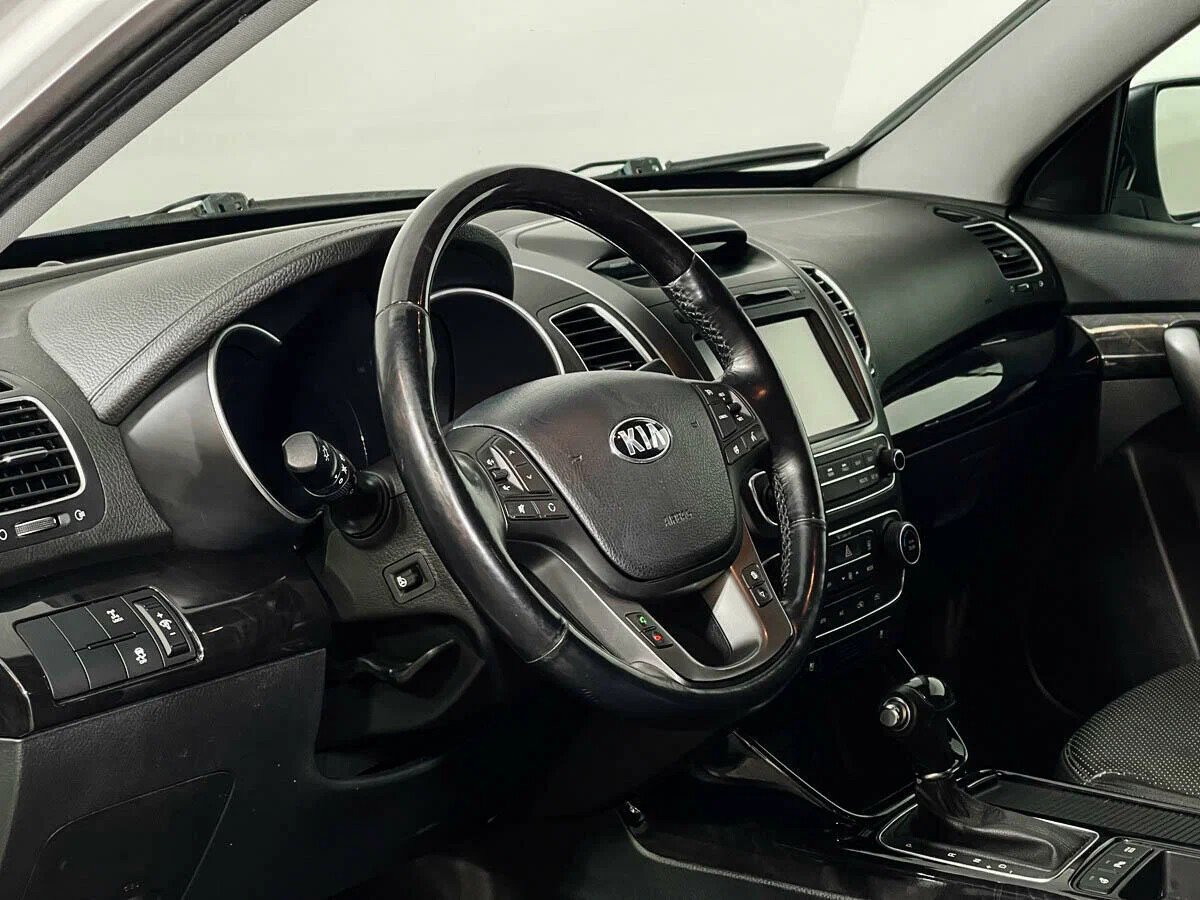 KIA Sorento, II Рестайлинг