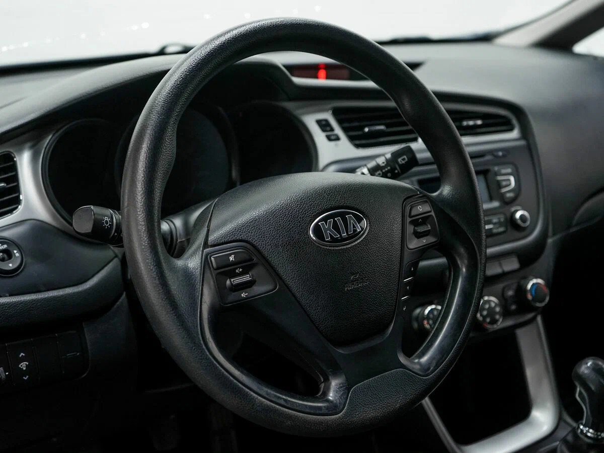 KIA Ceed, II