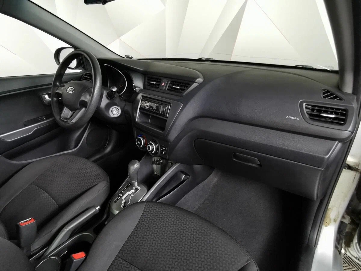 KIA Rio, III