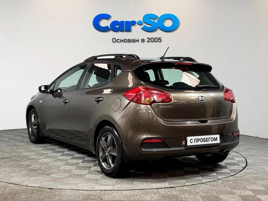 KIA Ceed, II