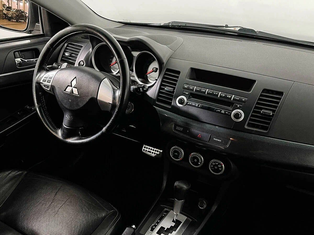 Mitsubishi Lancer, X