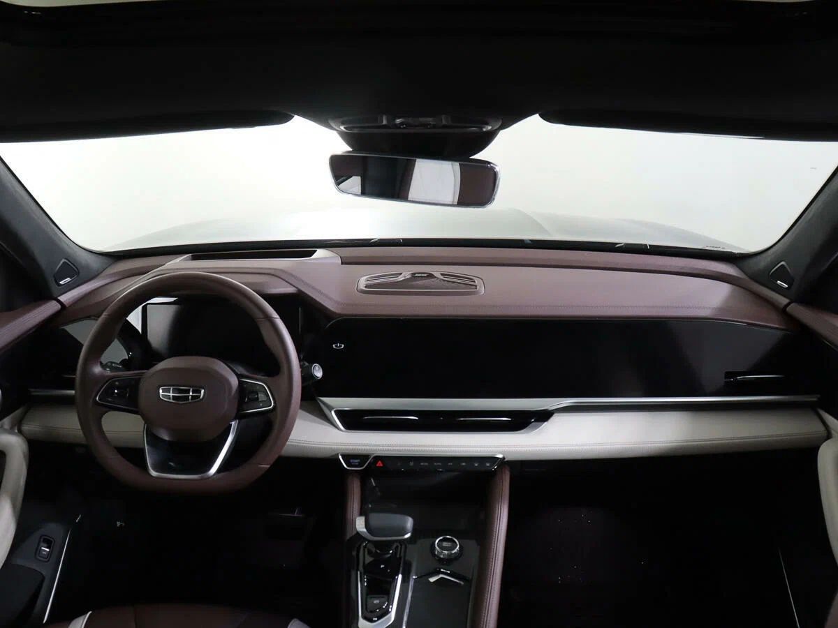 Geely Monjaro, I