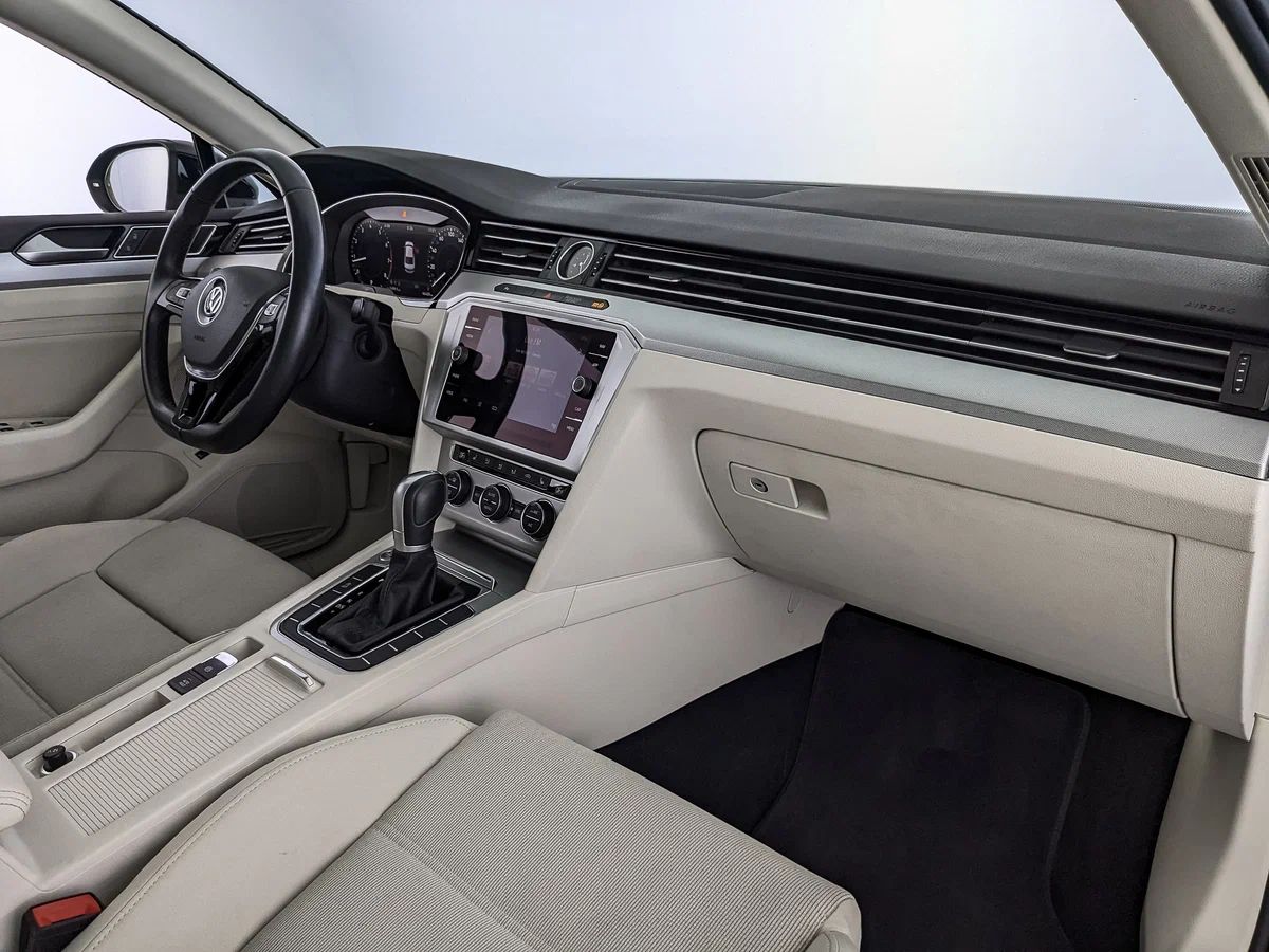 Volkswagen Passat, B8