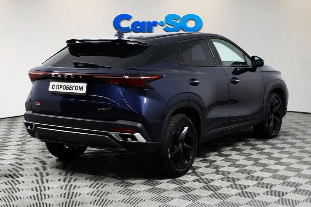 Omoda C5, I