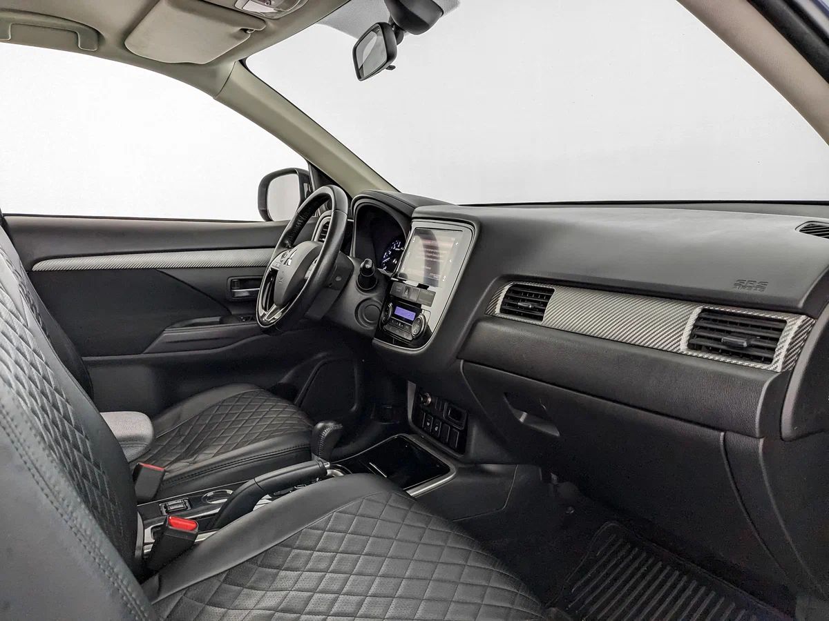 Mitsubishi Outlander, III Рестайлинг 2