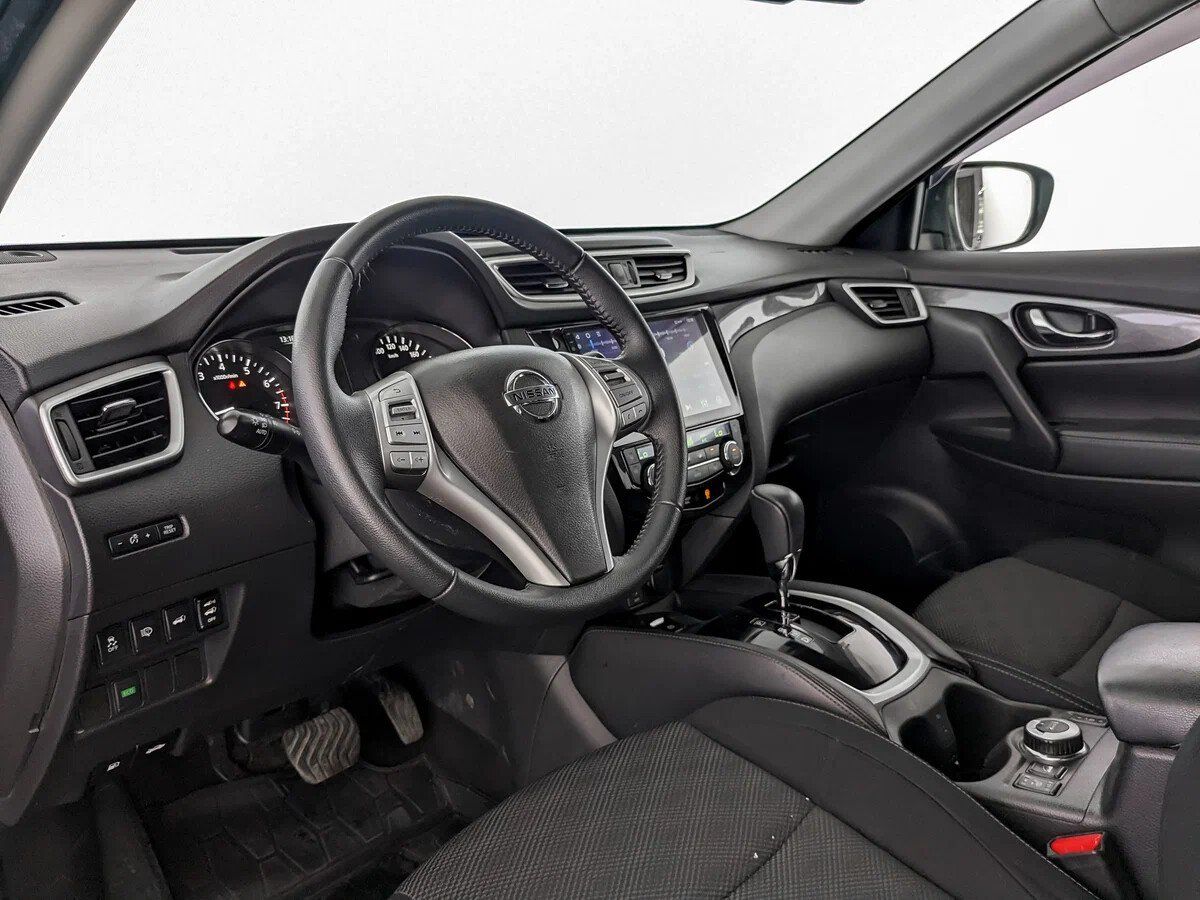 Nissan X-Trail, III
