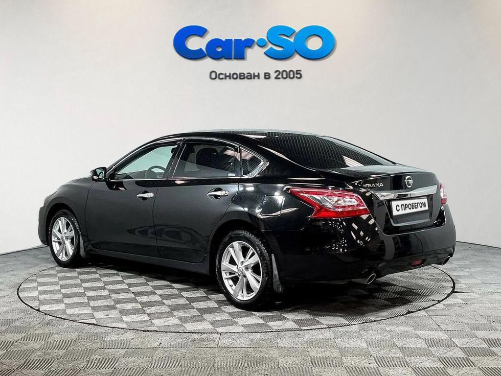 Nissan Teana, III