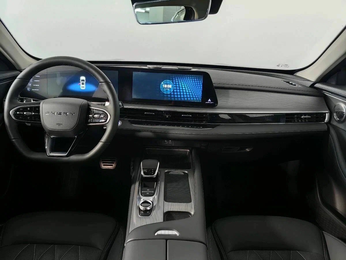 Chery Arrizo 8