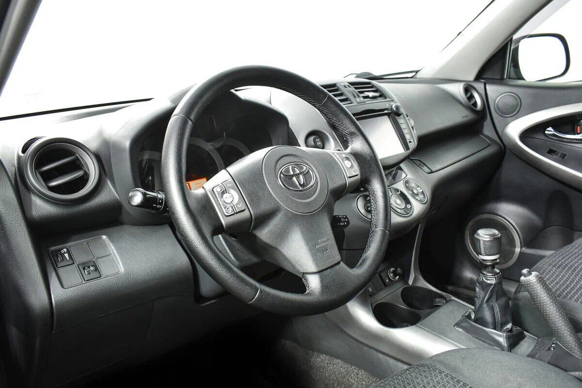 Toyota RAV4, III (XA30)