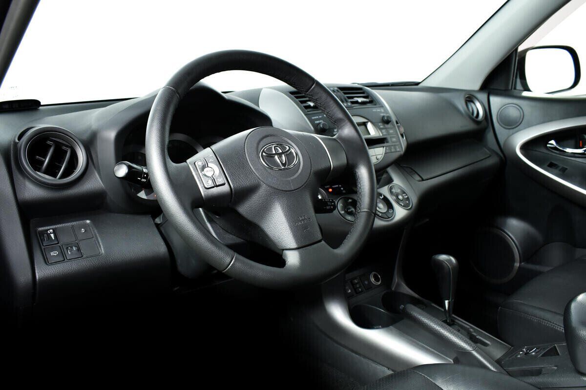 Toyota RAV4, III (XA30)