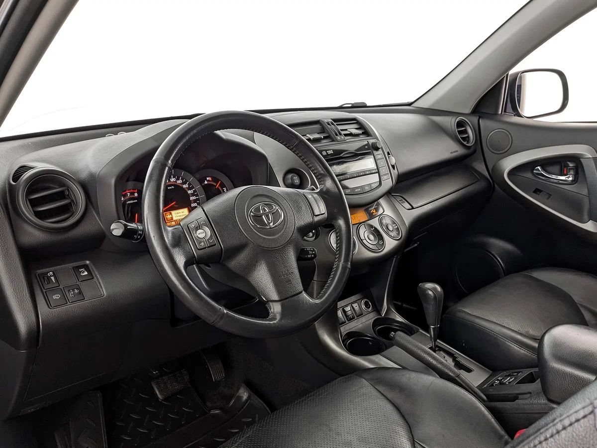 Toyota RAV4, III (XA30)