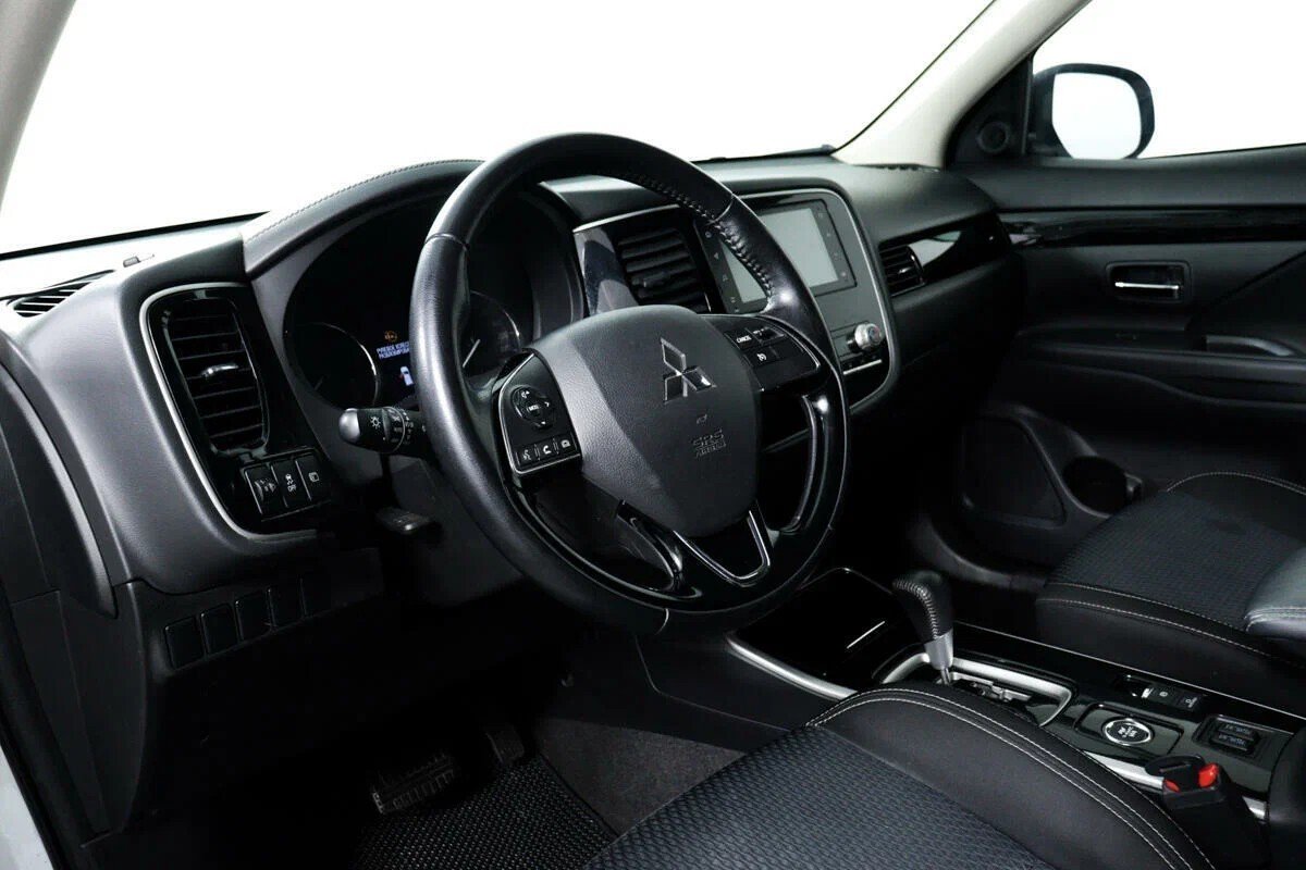 Mitsubishi Outlander, III Рестайлинг 3