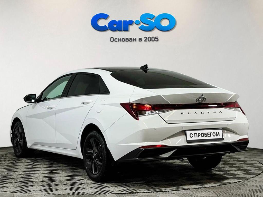 Hyundai Elantra, VII (CN7)