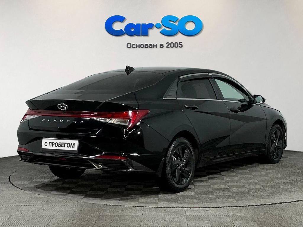 Hyundai Elantra, VII (CN7)