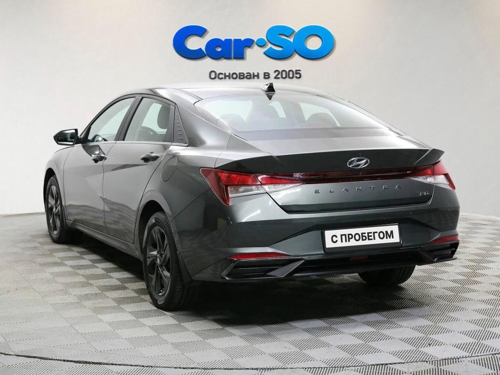 Hyundai Elantra, VII (CN7)