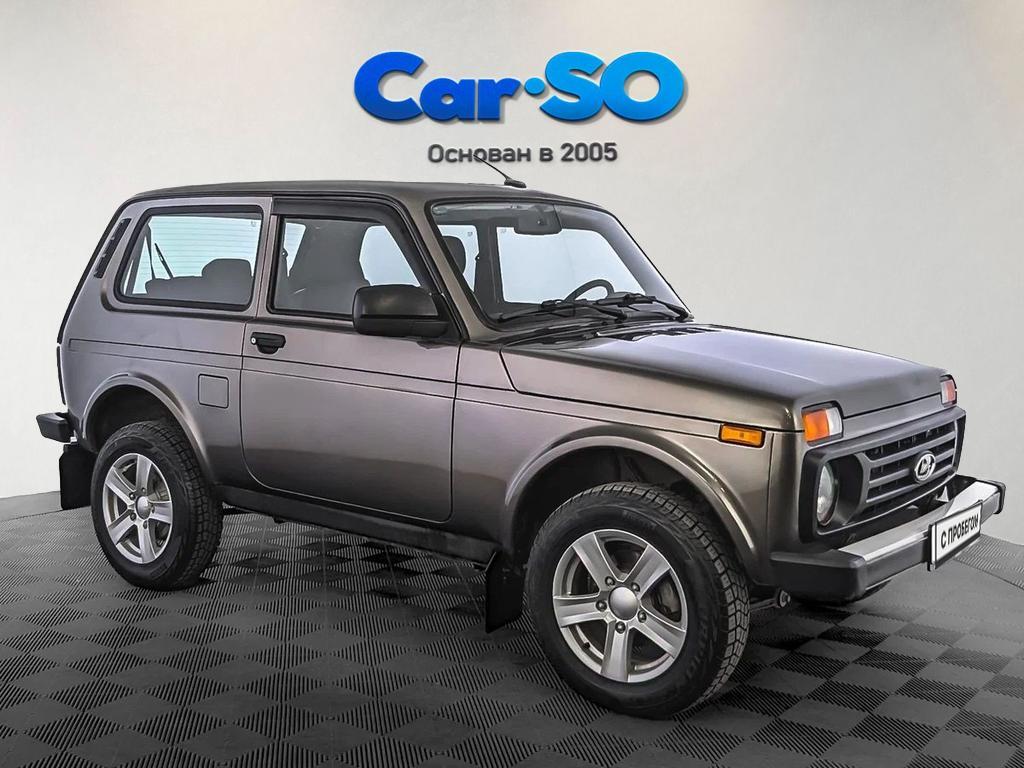 Lada Niva Legend