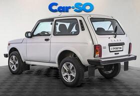 Lada Niva Legend