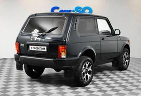 Lada Niva Legend