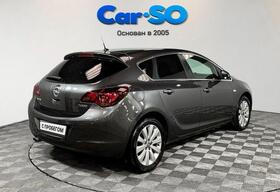 Opel Astra, J