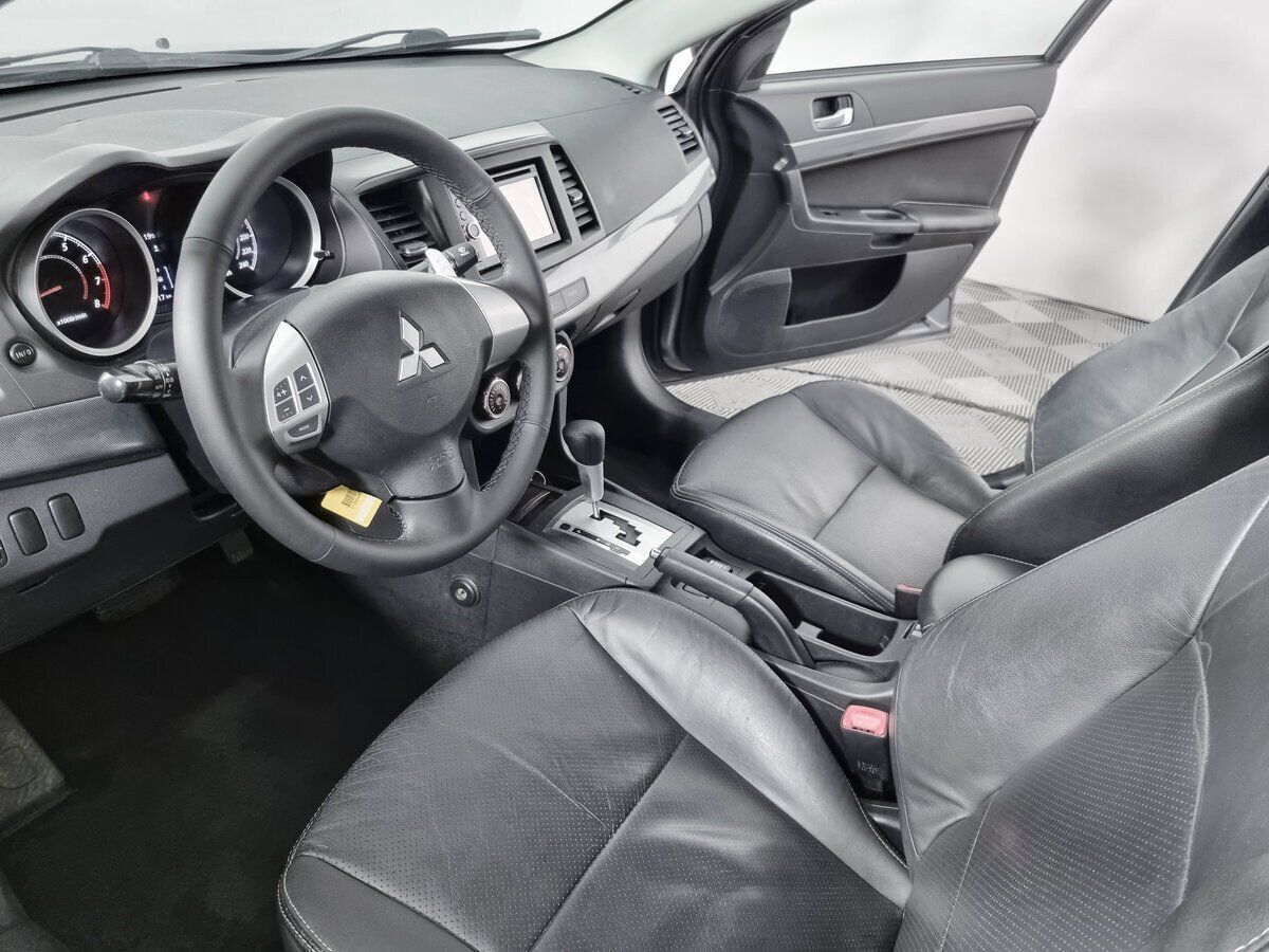 Mitsubishi Lancer, X